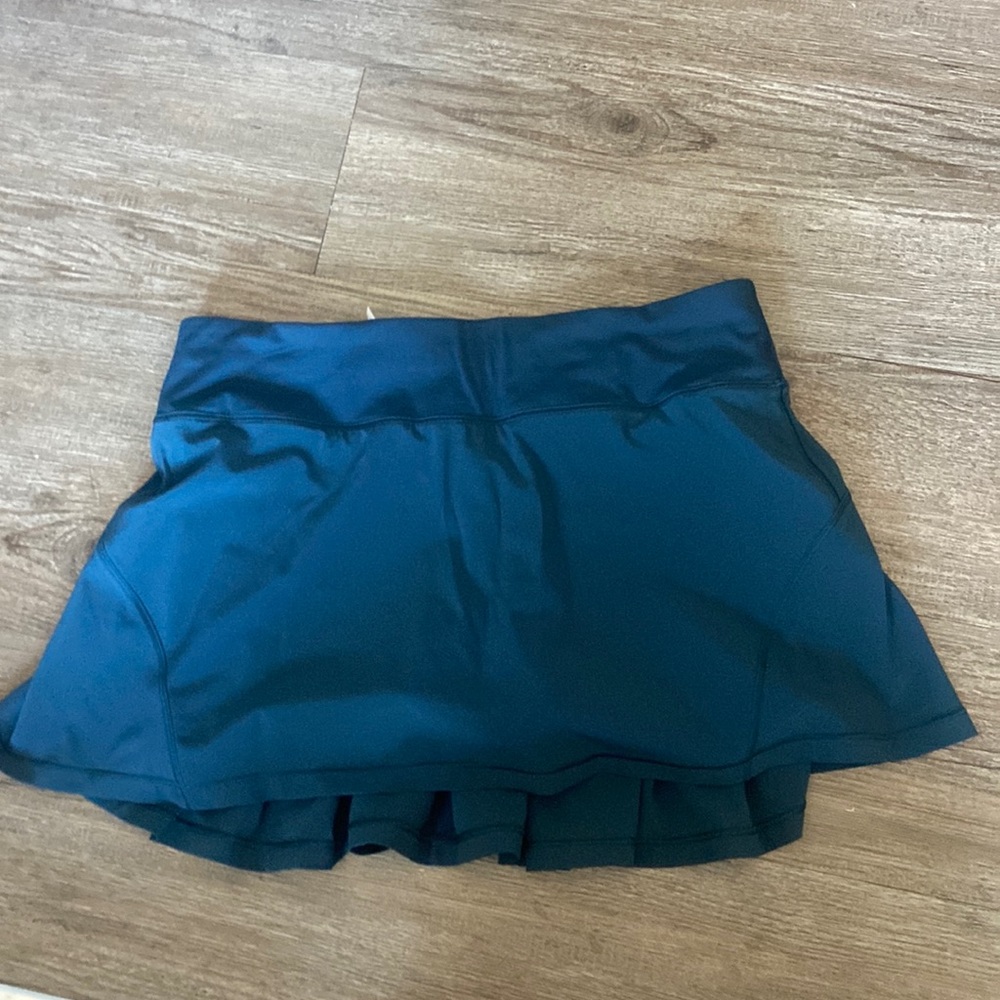 Lululemon Skirt Size 6